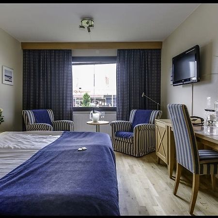 Hotell Bellevue Hjo Εξωτερικό φωτογραφία